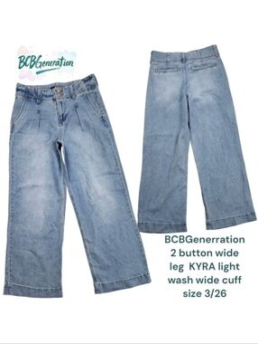 BCBGenerration 2 button wide leg Denim Jeans KYRA light wash wide cuff Women 26